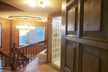 Starjjang Guesthouse Csedzsu 2*,