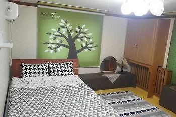 Starjjang Guesthouse Csedzsu Szálloda